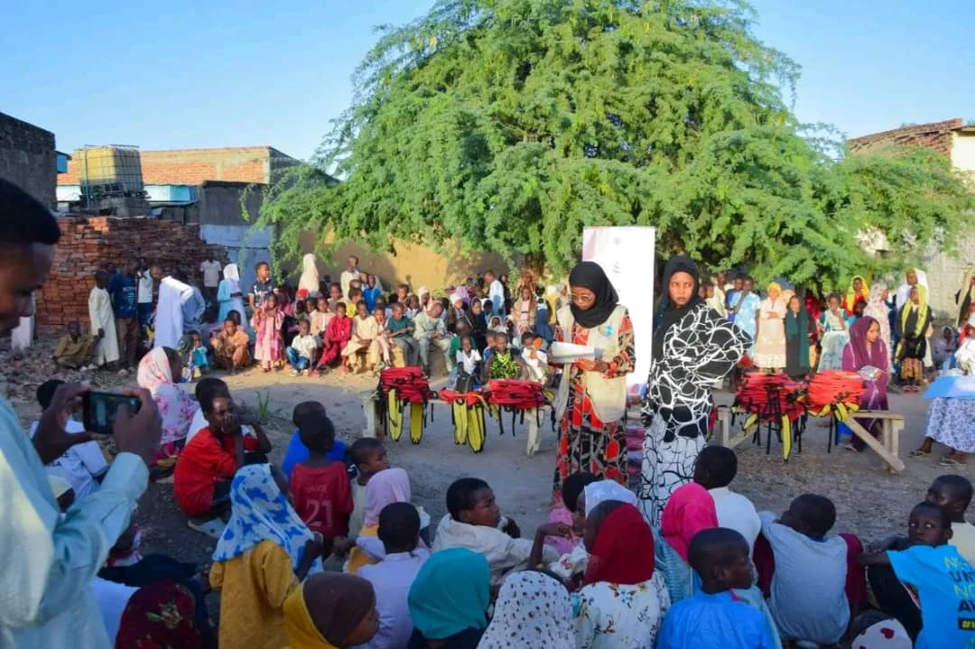Inscrivons et Accompagnons les orphelins à l'école.