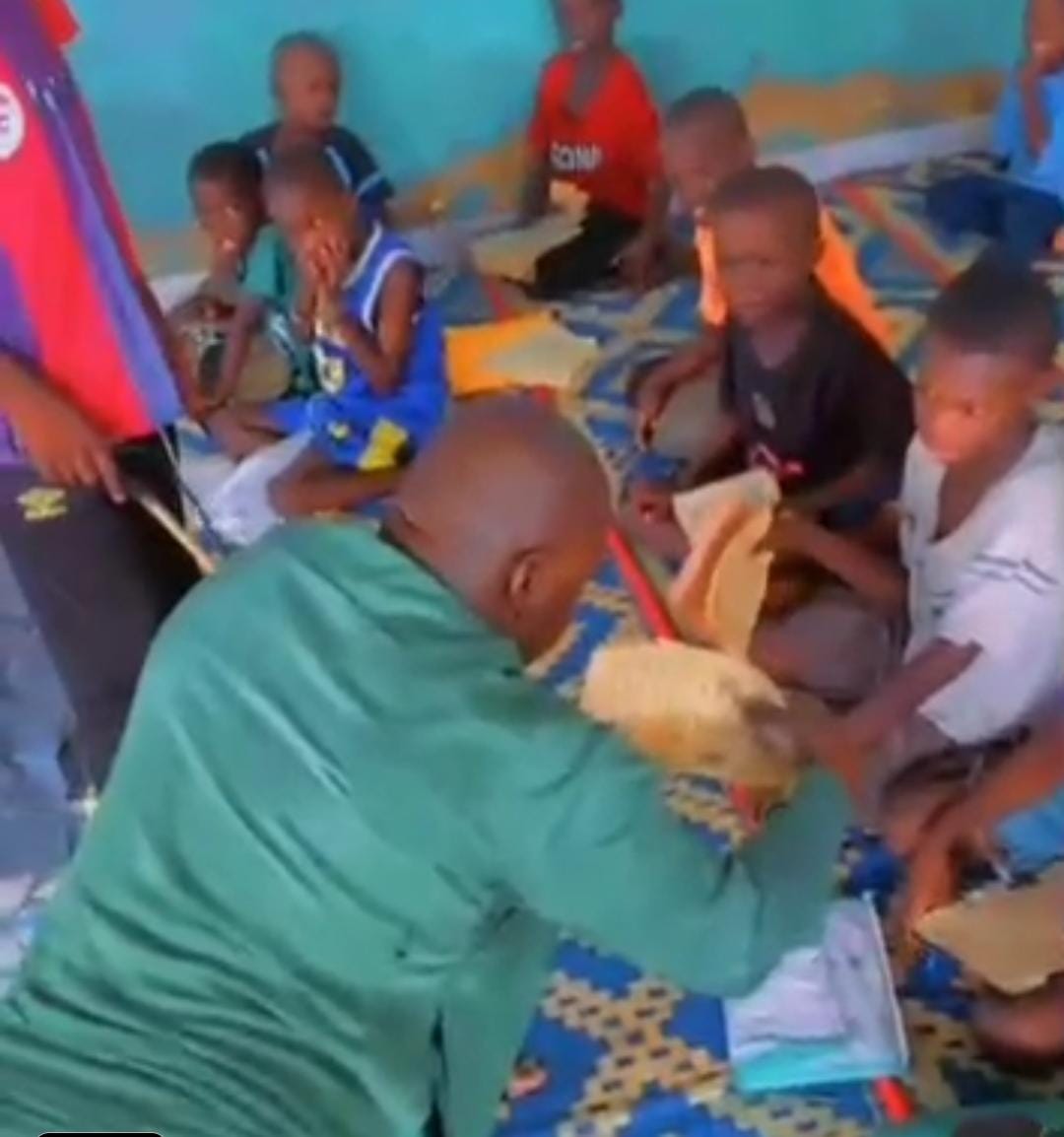 Aider ce serigne daara à faciliter ses deplacement