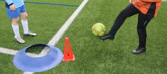 Je Renforce Mon École de Football pour les Jeunes d’Algérie